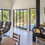 Gorgeous Home In Tromoya With Wifi *