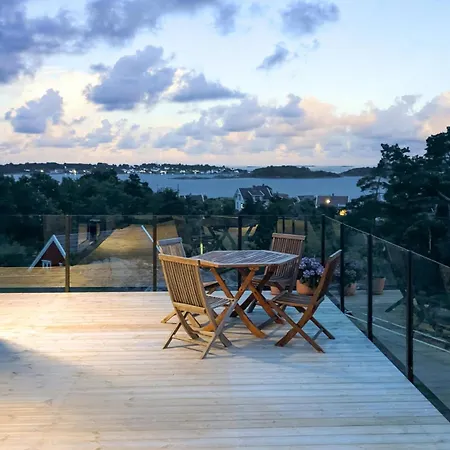 Gorgeous In Tromoya With Wifi Veden