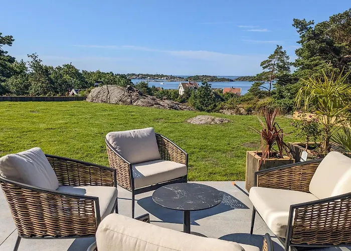 4 Bedroom Gorgeous In Tromoya Дом отдыха *