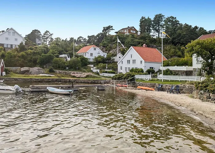 4 Bedroom Gorgeous In Tromoya Дом отдыха Veden